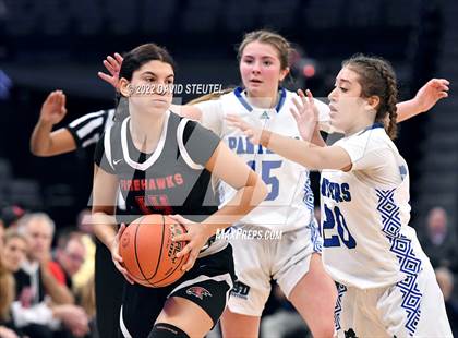 Thumbnail 3 in Shalhevet vs. San Domenico (CIF State D5 Final) photogallery.