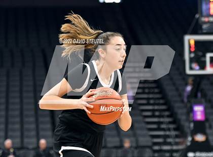 Thumbnail 1 in Shalhevet vs. San Domenico (CIF State D5 Final) photogallery.