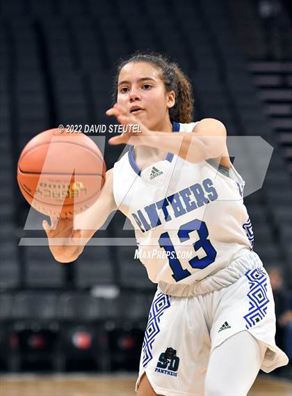 Thumbnail 1 in Shalhevet vs. San Domenico (CIF State D5 Final) photogallery.
