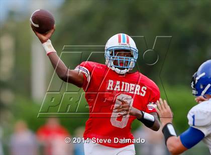 Thumbnail 1 in Archbishop Rummel vs. Mandeville  photogallery.
