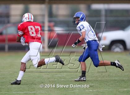 Thumbnail 2 in Archbishop Rummel vs. Mandeville  photogallery.