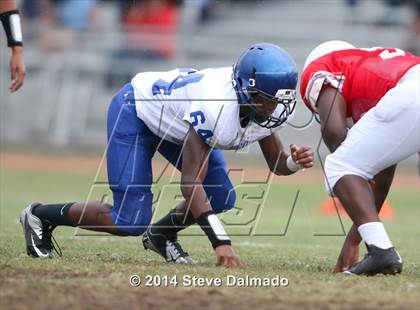 Thumbnail 2 in Archbishop Rummel vs. Mandeville  photogallery.