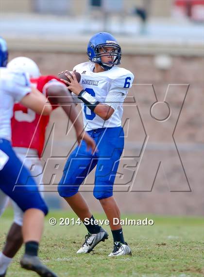 Thumbnail 3 in Archbishop Rummel vs. Mandeville  photogallery.