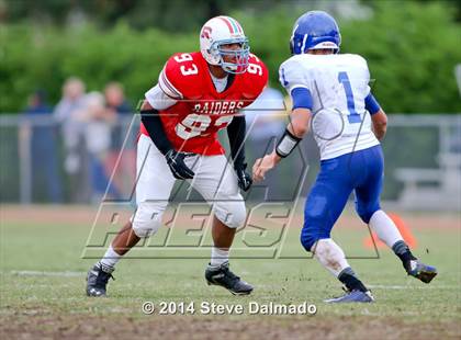 Thumbnail 3 in Archbishop Rummel vs. Mandeville  photogallery.