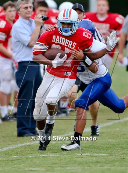 Thumbnail 3 in Archbishop Rummel vs. Mandeville  photogallery.