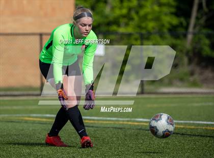 Thumbnail 1 in East Kentwood vs Rockford (MHSAA District 2 Round 2 Playoff) photogallery.