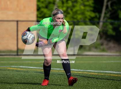 Thumbnail 2 in East Kentwood vs Rockford (MHSAA District 2 Round 2 Playoff) photogallery.