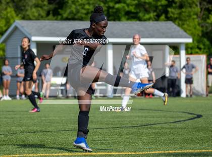 Thumbnail 3 in East Kentwood vs Rockford (MHSAA District 2 Round 2 Playoff) photogallery.