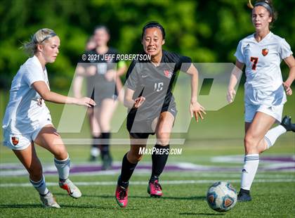 Thumbnail 2 in East Kentwood vs Rockford (MHSAA District 2 Round 2 Playoff) photogallery.