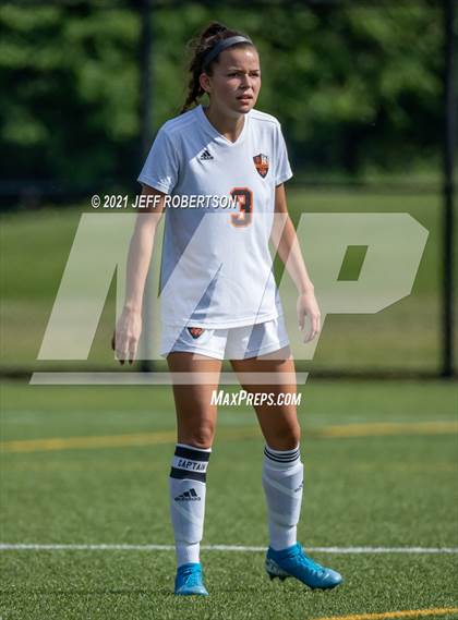 Thumbnail 3 in East Kentwood vs Rockford (MHSAA District 2 Round 2 Playoff) photogallery.