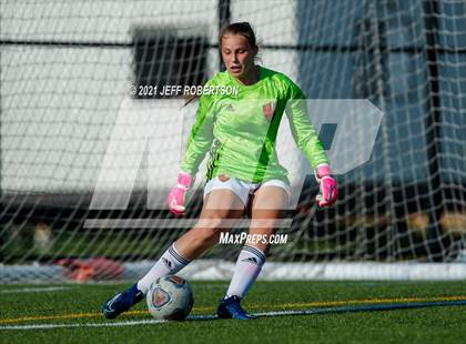 Thumbnail 1 in East Kentwood vs Rockford (MHSAA District 2 Round 2 Playoff) photogallery.