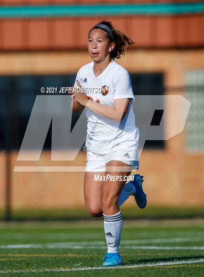 Thumbnail 2 in East Kentwood vs Rockford (MHSAA District 2 Round 2 Playoff) photogallery.