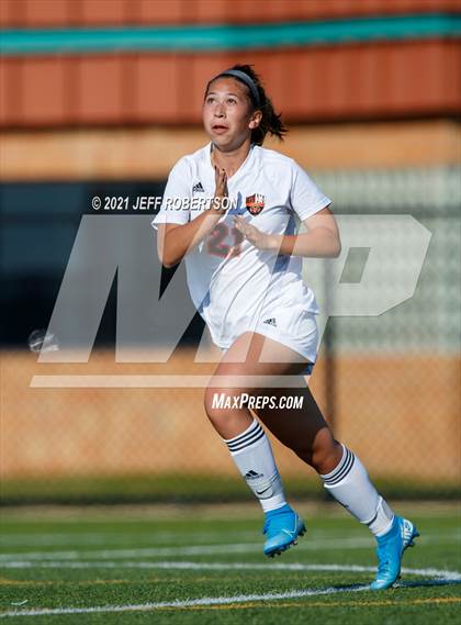 Thumbnail 3 in East Kentwood vs Rockford (MHSAA District 2 Round 2 Playoff) photogallery.