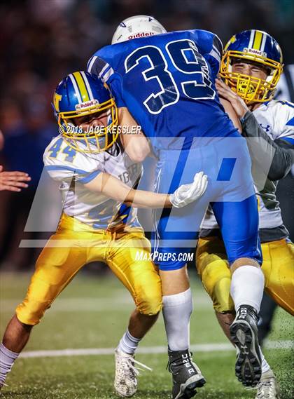 Thumbnail 2 in Nordhoff @ Fillmore photogallery.