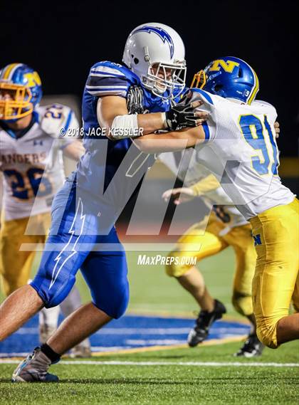 Thumbnail 2 in Nordhoff @ Fillmore photogallery.