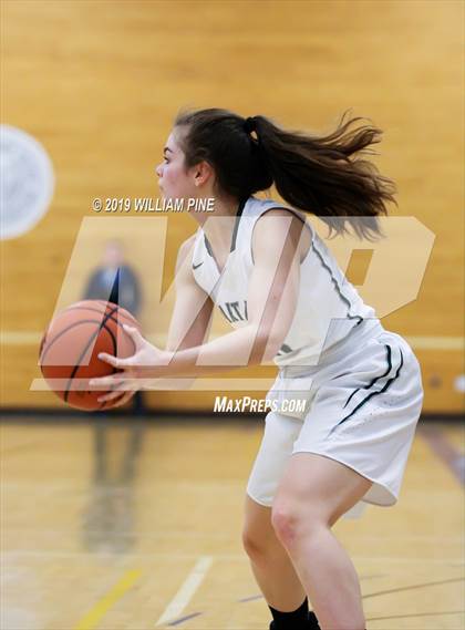 Thumbnail 1 in Spackenkill vs. Millbrook (MHAL Semifinal) photogallery.