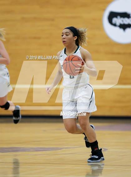 Thumbnail 2 in Spackenkill vs. Millbrook (MHAL Semifinal) photogallery.