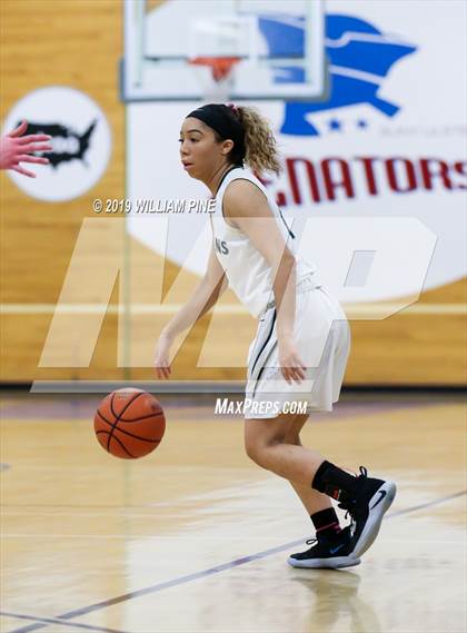Thumbnail 2 in Spackenkill vs. Millbrook (MHAL Semifinal) photogallery.