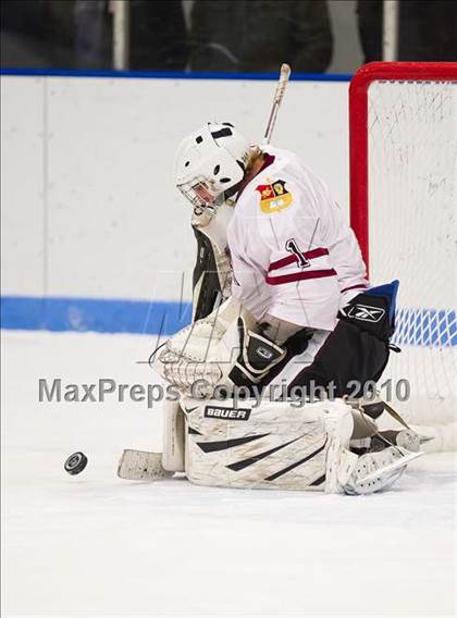 Thumbnail 2 in Salisbury vs Noble & Greenough (Flood-Marr Tournament) photogallery.
