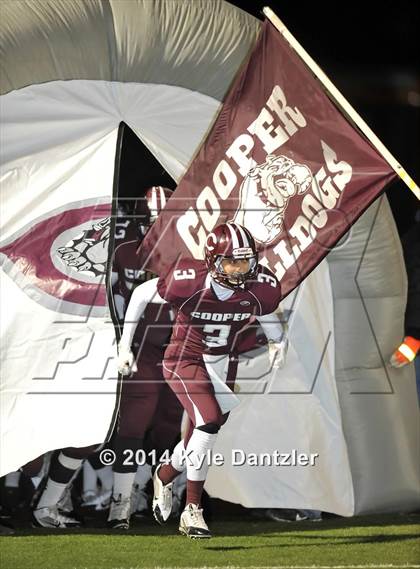 Thumbnail 1 in Cooper vs. Howe (UIL 3A Division 2 Region 2 Bi-District) photogallery.