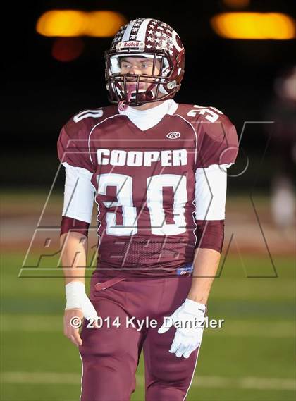 Thumbnail 2 in Cooper vs. Howe (UIL 3A Division 2 Region 2 Bi-District) photogallery.