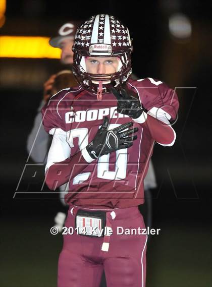 Thumbnail 3 in Cooper vs. Howe (UIL 3A Division 2 Region 2 Bi-District) photogallery.