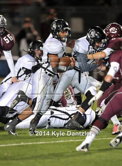 Thumbnail 3 in Cooper vs. Howe (UIL 3A Division 2 Region 2 Bi-District) photogallery.
