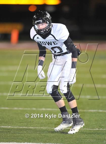 Thumbnail 2 in Cooper vs. Howe (UIL 3A Division 2 Region 2 Bi-District) photogallery.