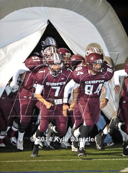Thumbnail 2 in Cooper vs. Howe (UIL 3A Division 2 Region 2 Bi-District) photogallery.