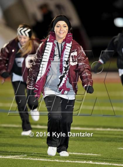 Thumbnail 2 in Cooper vs. Howe (UIL 3A Division 2 Region 2 Bi-District) photogallery.