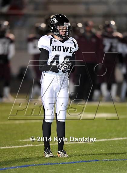Thumbnail 2 in Cooper vs. Howe (UIL 3A Division 2 Region 2 Bi-District) photogallery.