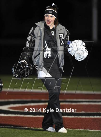 Thumbnail 1 in Cooper vs. Howe (UIL 3A Division 2 Region 2 Bi-District) photogallery.