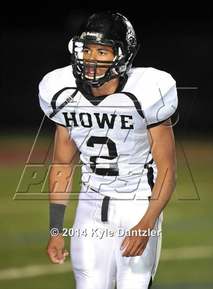 Thumbnail 2 in Cooper vs. Howe (UIL 3A Division 2 Region 2 Bi-District) photogallery.