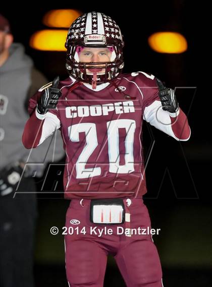 Thumbnail 1 in Cooper vs. Howe (UIL 3A Division 2 Region 2 Bi-District) photogallery.