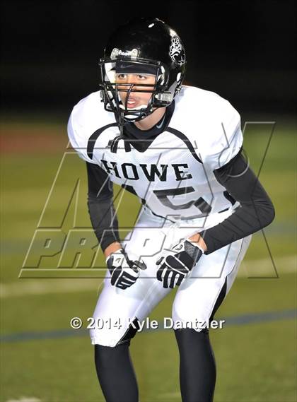 Thumbnail 3 in Cooper vs. Howe (UIL 3A Division 2 Region 2 Bi-District) photogallery.