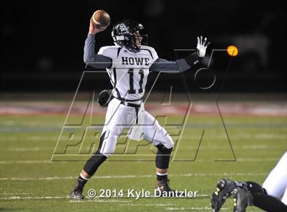 Thumbnail 1 in Cooper vs. Howe (UIL 3A Division 2 Region 2 Bi-District) photogallery.