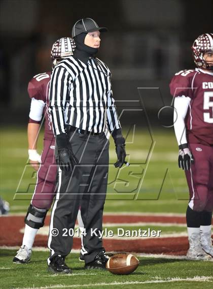 Thumbnail 3 in Cooper vs. Howe (UIL 3A Division 2 Region 2 Bi-District) photogallery.