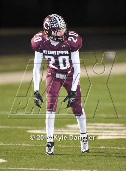 Thumbnail 1 in Cooper vs. Howe (UIL 3A Division 2 Region 2 Bi-District) photogallery.