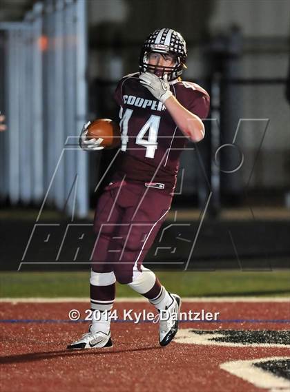 Thumbnail 3 in Cooper vs. Howe (UIL 3A Division 2 Region 2 Bi-District) photogallery.