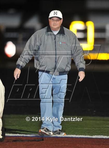 Thumbnail 1 in Cooper vs. Howe (UIL 3A Division 2 Region 2 Bi-District) photogallery.