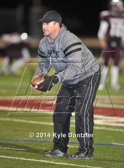 Thumbnail 3 in Cooper vs. Howe (UIL 3A Division 2 Region 2 Bi-District) photogallery.