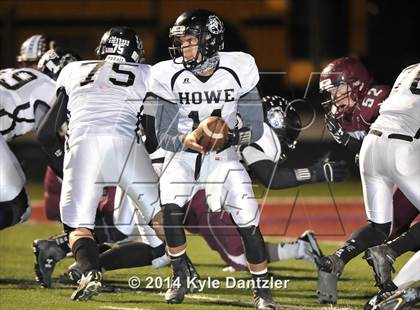 Thumbnail 3 in Cooper vs. Howe (UIL 3A Division 2 Region 2 Bi-District) photogallery.
