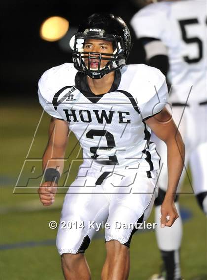 Thumbnail 2 in Cooper vs. Howe (UIL 3A Division 2 Region 2 Bi-District) photogallery.