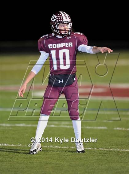 Thumbnail 1 in Cooper vs. Howe (UIL 3A Division 2 Region 2 Bi-District) photogallery.