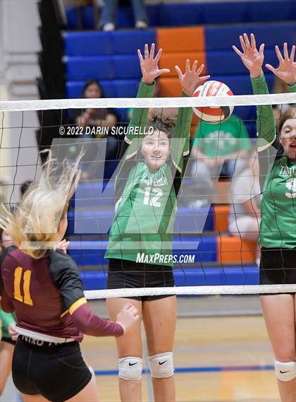 Thumbnail 2 in Thatcher vs. Dimond (Westwood Tournament of Champions) photogallery.