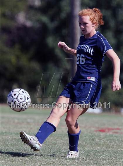 Thumbnail 1 in Dobyns-Bennett vs Farragut (Bearden Invitational) photogallery.