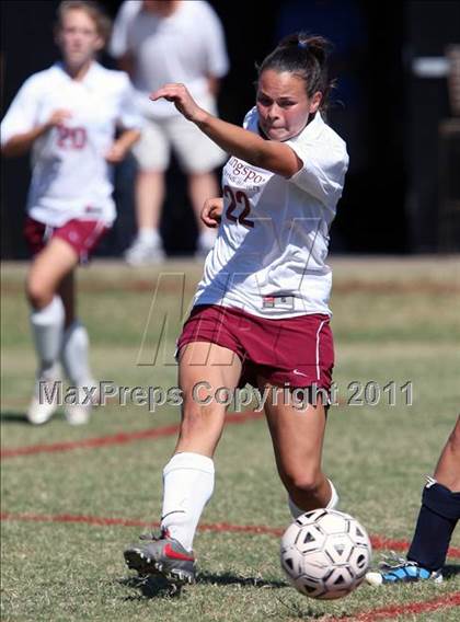 Thumbnail 2 in Dobyns-Bennett vs Farragut (Bearden Invitational) photogallery.