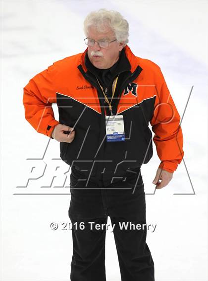 Thumbnail 1 in Mamaroneck vs. Pittsford (NYSPHSAA Division 1 Semifinal) photogallery.