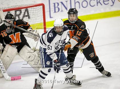 Thumbnail 2 in Mamaroneck vs. Pittsford (NYSPHSAA Division 1 Semifinal) photogallery.