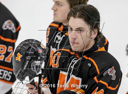 Thumbnail 1 in Mamaroneck vs. Pittsford (NYSPHSAA Division 1 Semifinal) photogallery.